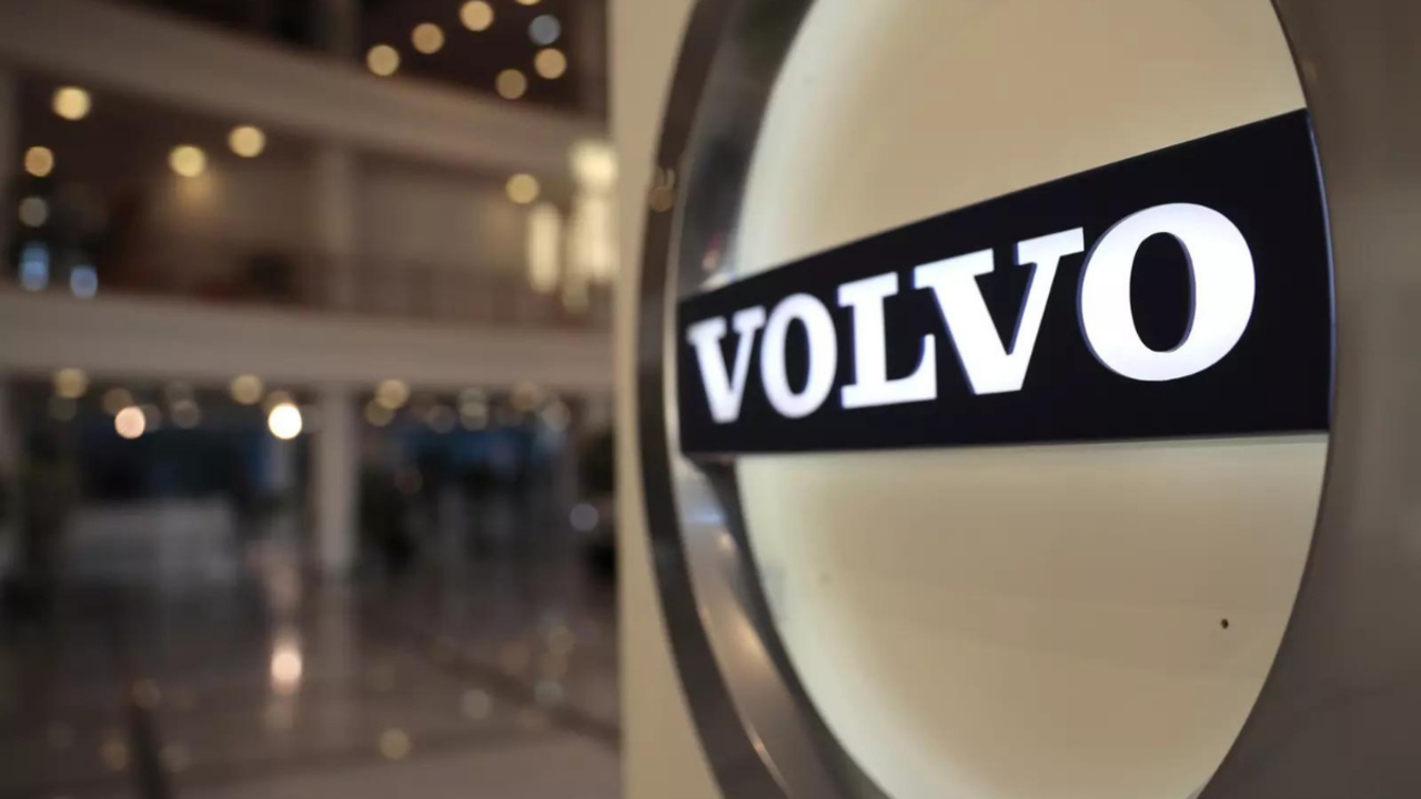 VECV Sales: NBFC Crisis Impacting Around A Fifth Of Our Truck Buyers, Says  Eicher Motors' Arm