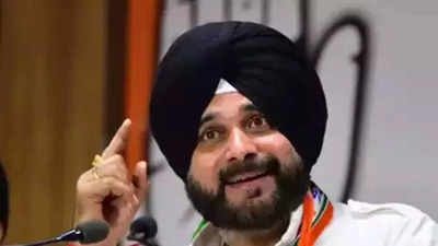 Drugs menace & the sacrilege incident: Punjab Congress chief Navjot Singh Sidhu says he will go on a hunger strike