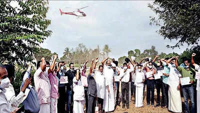 Kerala: Protests against helicopter survey
