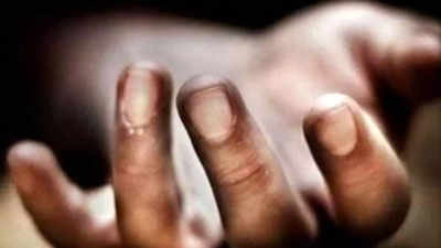Government doctor kills self at hotel in Chennai