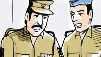 Ghaziabad: Man slits his throat, wrist at police station