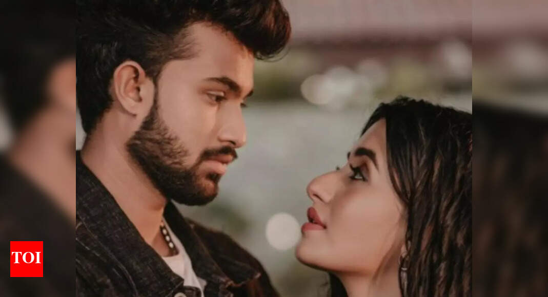 Flashback Friday! Vansh Patel shares a throwback picture from his song