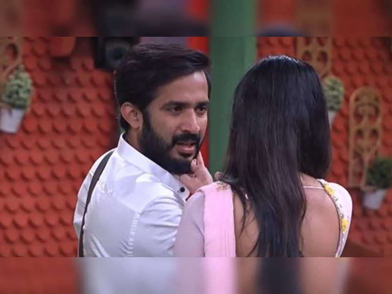 Bigg Boss Telugu 5 preview: Ravi disappointed after wife Nitya enters the house without daughter Viya; here's what happened next