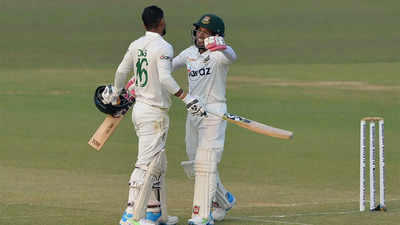 1st Test: Liton, Mushfiqur steady Bangladesh after top-order collapse