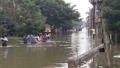 Chennai rain: Guduvanchery flooded; traffic affected on GST Road ...