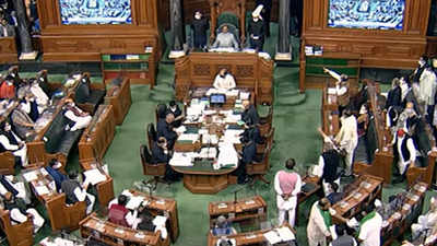 Farm Laws Repeal Bill: Parliament passes bill to repeal three farm laws |  India News - Times of India