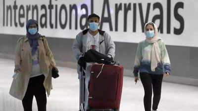 Japan bans foreign travellers over Omicron, Oz to stay shut