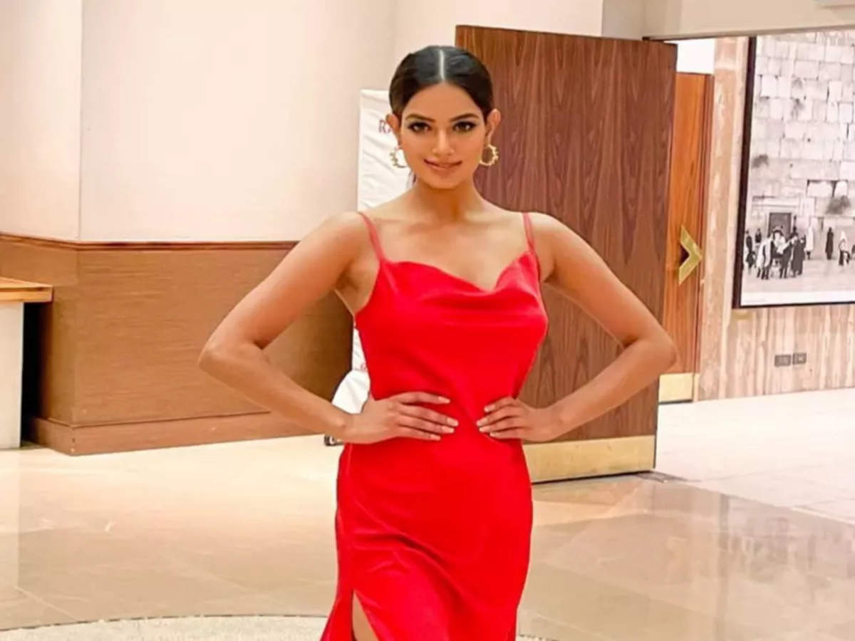 Harnaaz Sandhu looks drop-dead gorgeous in this red outfit