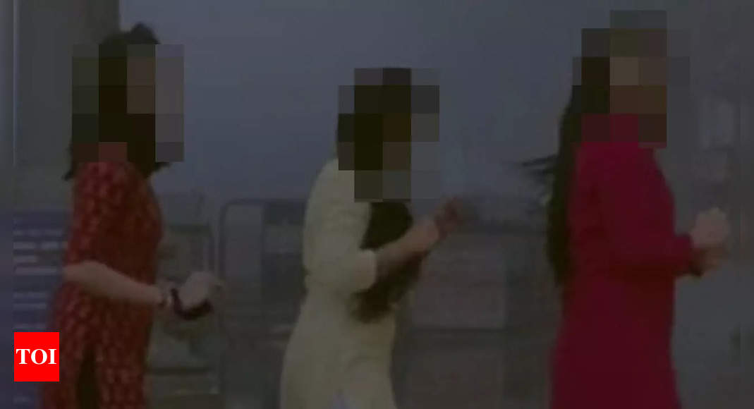 Teen girls who danced near Talacauvery temple apologise