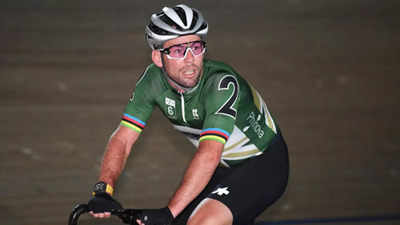 Sprint king Mark Cavendish earns extra year at Quick Step