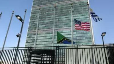 UN headquarters cordoned off over armed man