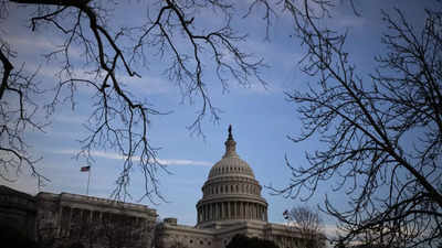 US House passes bill to prevent looming govt shutdown, sends to Senate