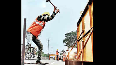 Andhra Pradesh: Pay row ends, road works to begin soon