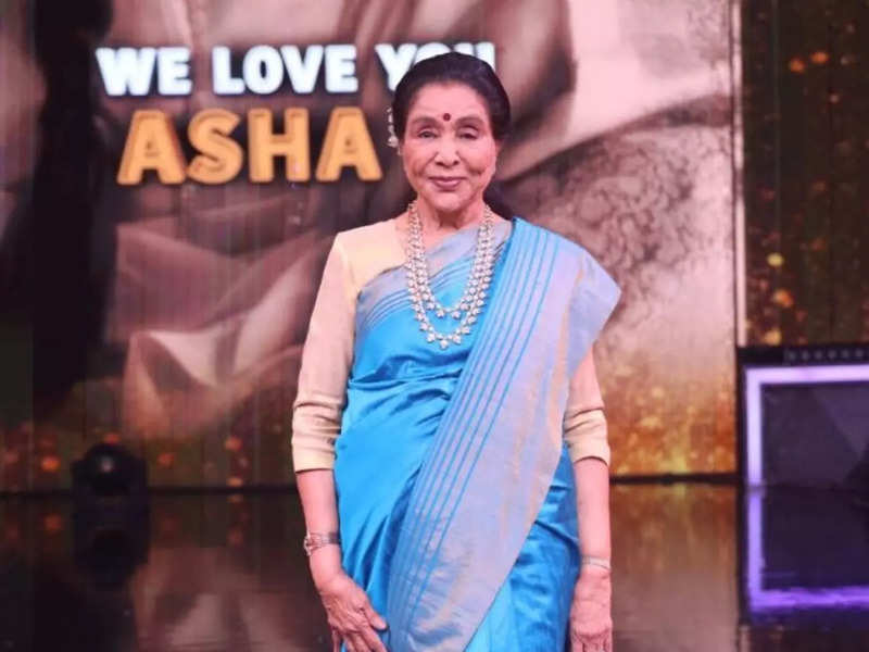 Asha Bhosle calls 'India's Best Dancer 2' contestant 'Chhoti Helen'