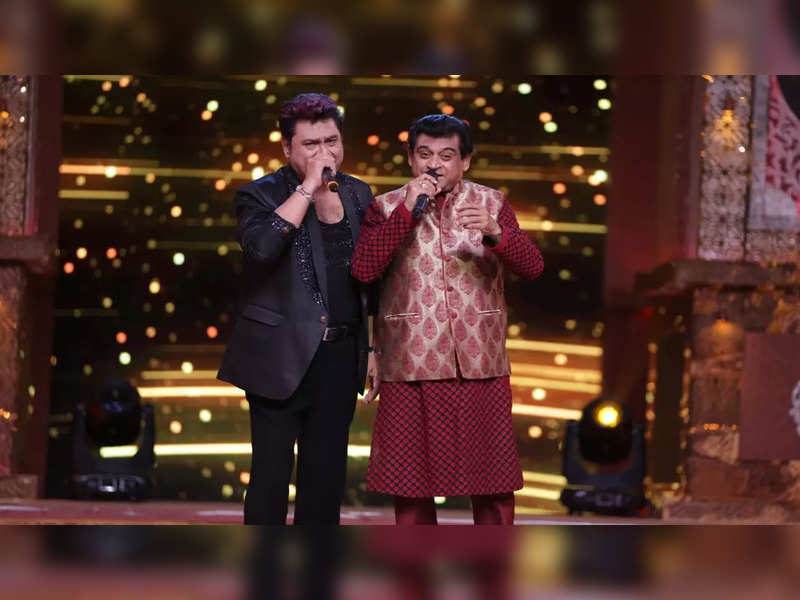 Super Singer Season 3: “Kishore Da is my idol; I feel really happy to share the stage with his son,” says judge Kumar Sanu