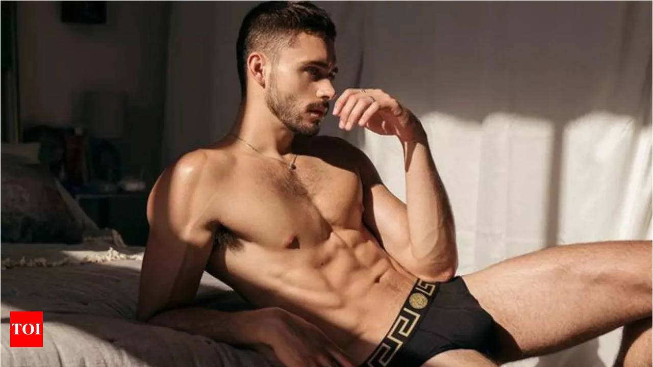 Meet the Indian male underwear models in Mumbai