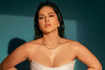 Sunny Leone은 그녀의 매혹적인 사진으로 당신의 숨을 쉴 준비가 되었습니다.