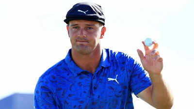 Hero World Challenge: DeChambeau takes one-shot lead after second round