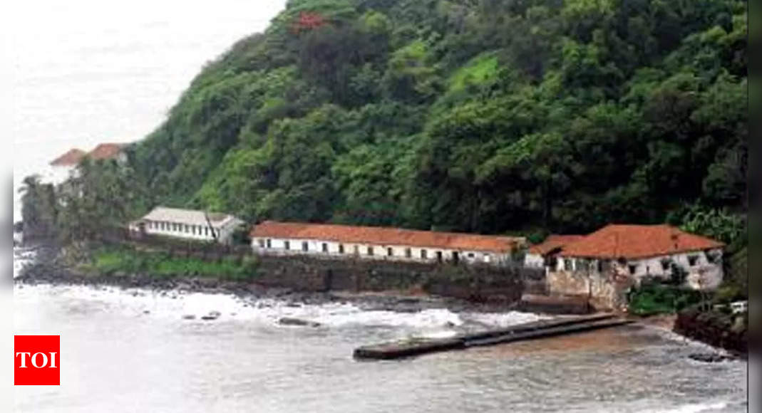 No plans to hand over Fort Aguada to private party: Michael Lobo