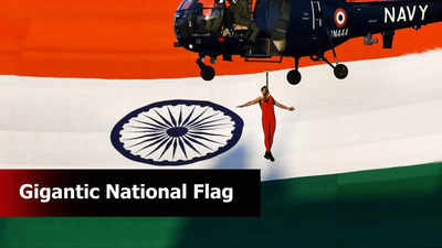 Mumbai: World’s largest national flag exhibited by the Western Naval Command