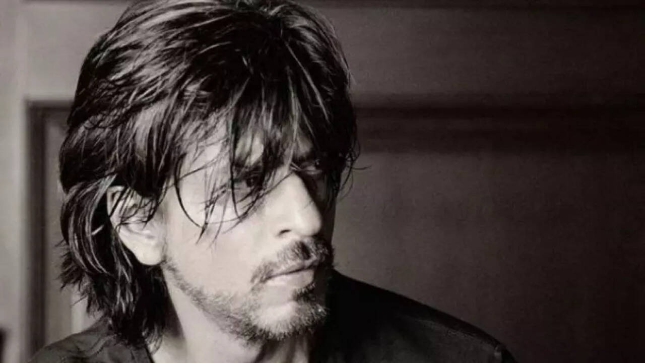 Shah Rukh Khan getting back in shape, gearing up for the shoot of 'Pathan' and Atlee's next | Hindi Movie News - Times of India Shah Rukh Khan getting back in shape, gearing up for the shoot of 'Pathan' and Atlee's next | Hindi Movie News - Times of India