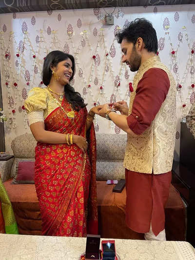 Sayantani's ring ceremony and haldi were all about having fun with family