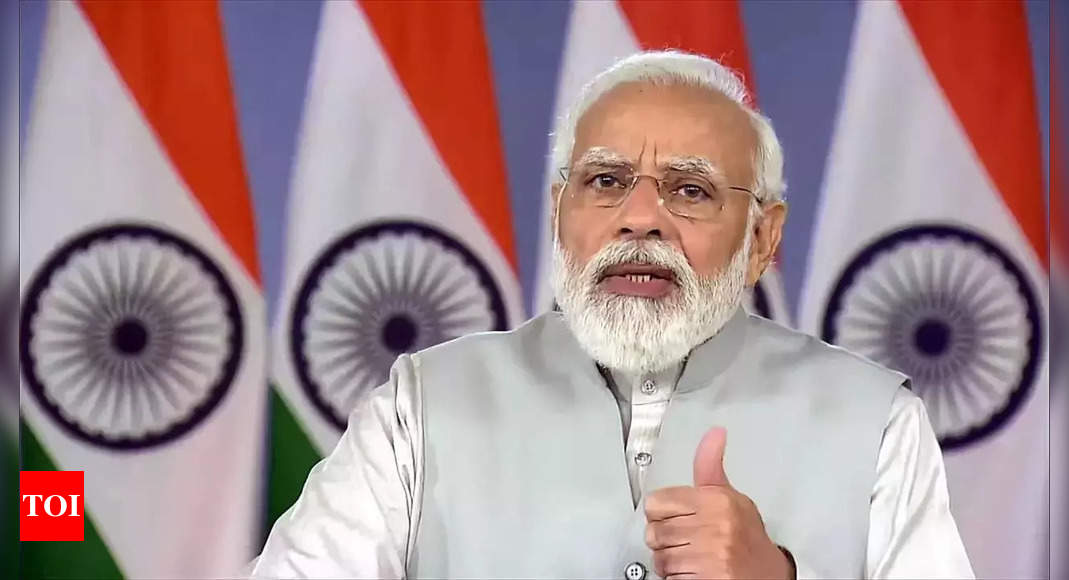Setengah dari populasi orang dewasa India divaksinasi penuh: PM mengatakan penting untuk menjaga momentum |  Berita India