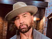 
Dave Bautista to star in M Night Shyamalan's 'Knock at the Cabin'
