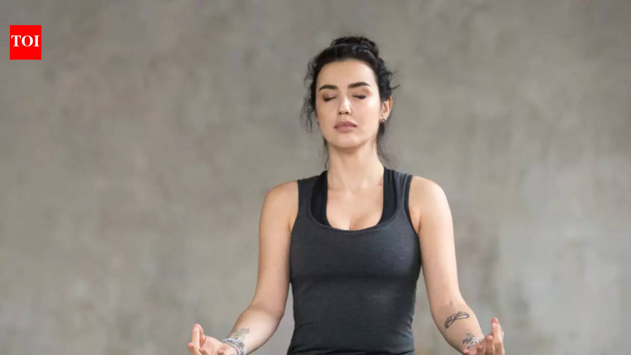 Pushan Mudra: How this mudra can help to improve your digestive health