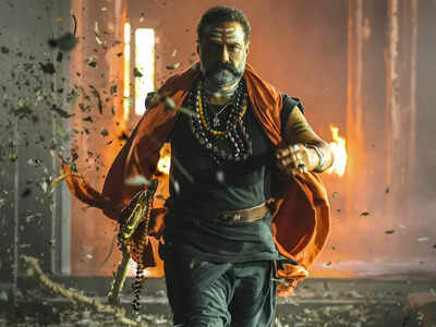 Nandamuri Balakrishna's 'Akhanda' to get a Hindi remake? | Telugu Movie  News - Times of India