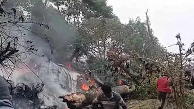 Army chopper crashes near Ooty with CDS Bipin Rawat on board, tri-services inquiry ordered