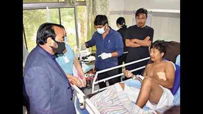 Nagaland deputy CM visits injured victims of Oting firing