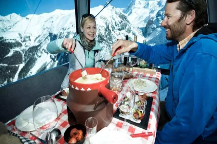 Gondola fondue in front of Matterhorn