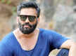 
Suniel Shetty wants son Ahan in 'Gopi Kishan' remake
