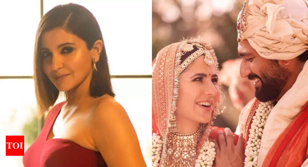 Anuska Sharma Sax Video - Anushka Sharma confirms Vicky Kaushal, Katrina Kaif are her new neighbours!  | Hindi Movie News - Times of India