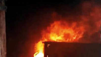 Kanpur: Property worth lakhs gutted in furniture godown fire