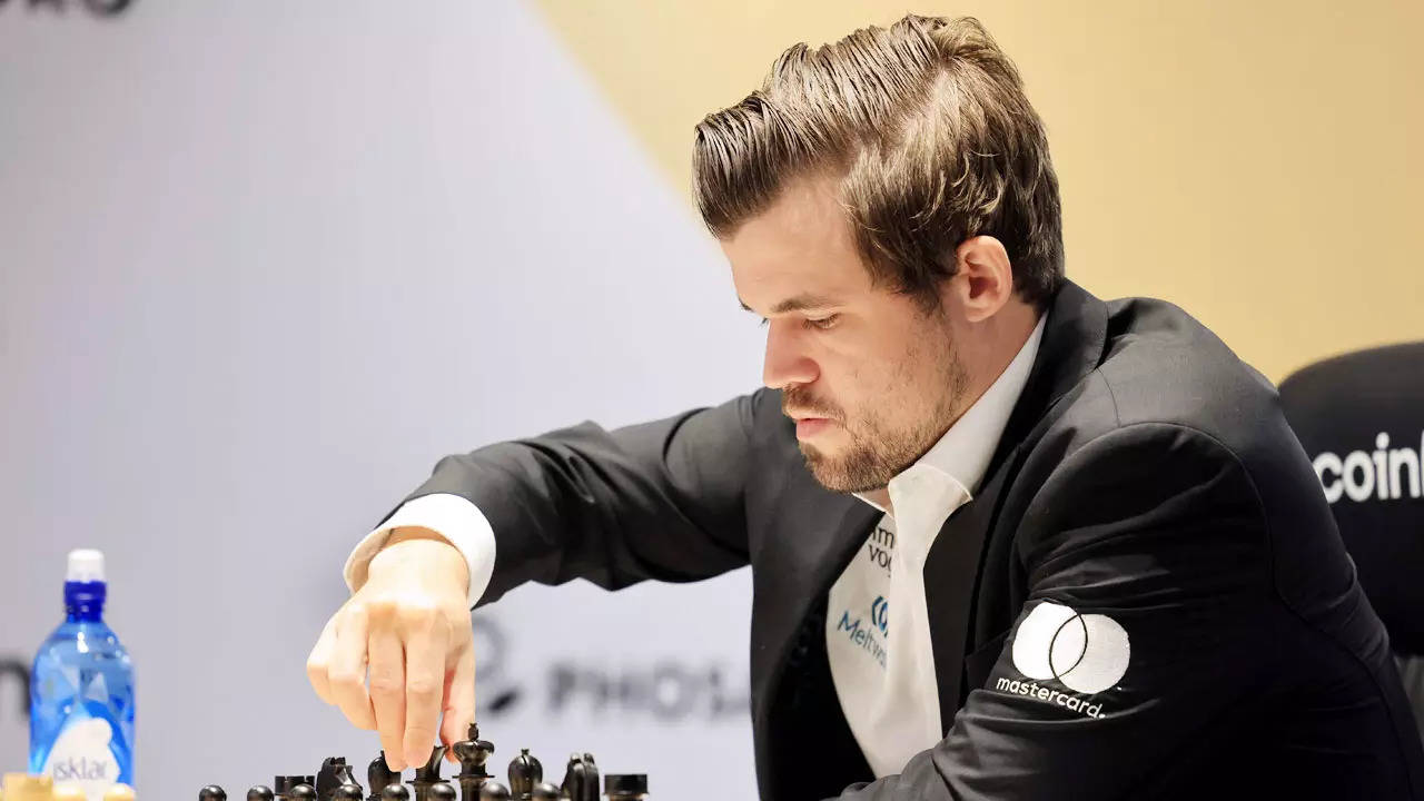 Five-time world chess champion Magnus Carlsen says he will not defend his  title