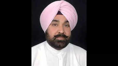 Punjab: Congress ex-MLA Harjinder Singh Thekedar switches over to Captain Amarinder Singh’s PLC