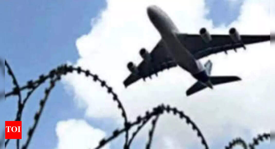 Swedish teen who fled to Mumbai for BF sent back