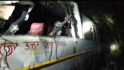 One killed, 11 injured after UPSRTC bus collides with tree in UP's Sultanpur