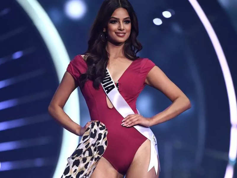 Miss Universe 2021: Harnaaz Sandhu aces swimsuit round, advances to Top 10  | Hindi Movie News - Times of India