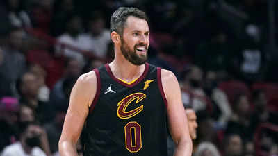 Off the bench, Kevin Love leads Cleveland Cavaliers over Miami Heat