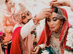 Paras Madaan marries girlfriend Soumita Das in a traditional ceremony, wedding photos of the couple surface online