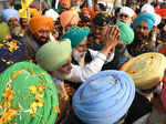 Rakesh Tikait visits Golden Temple