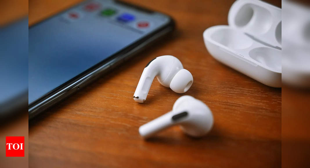 airpods: Four reasons why the ‘craze’ for AirPods has slowed down – Times of India