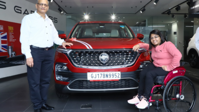 MG Motor India presents a personalized Hector to Tokyo Paralympics winner Bhavina Patel