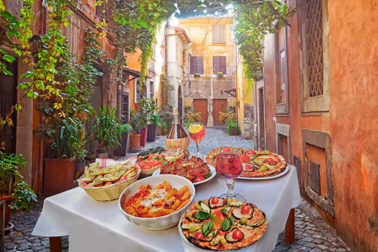 Eat eat and eat in Rome