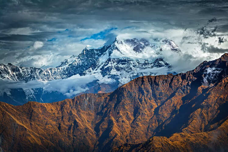 Visit the Himalayan glaciers in Uttarakhand