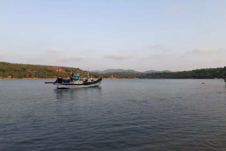 Mayem Lake