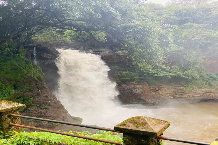 ​Harvalem Waterfalls